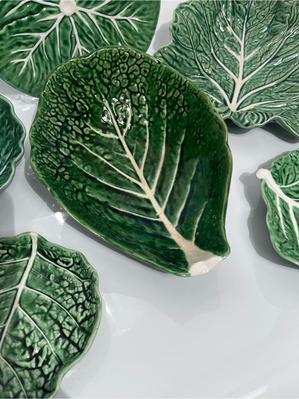 Vintage Bordallo Pinheiro Portuguese majolica cabbage leaf dish Large